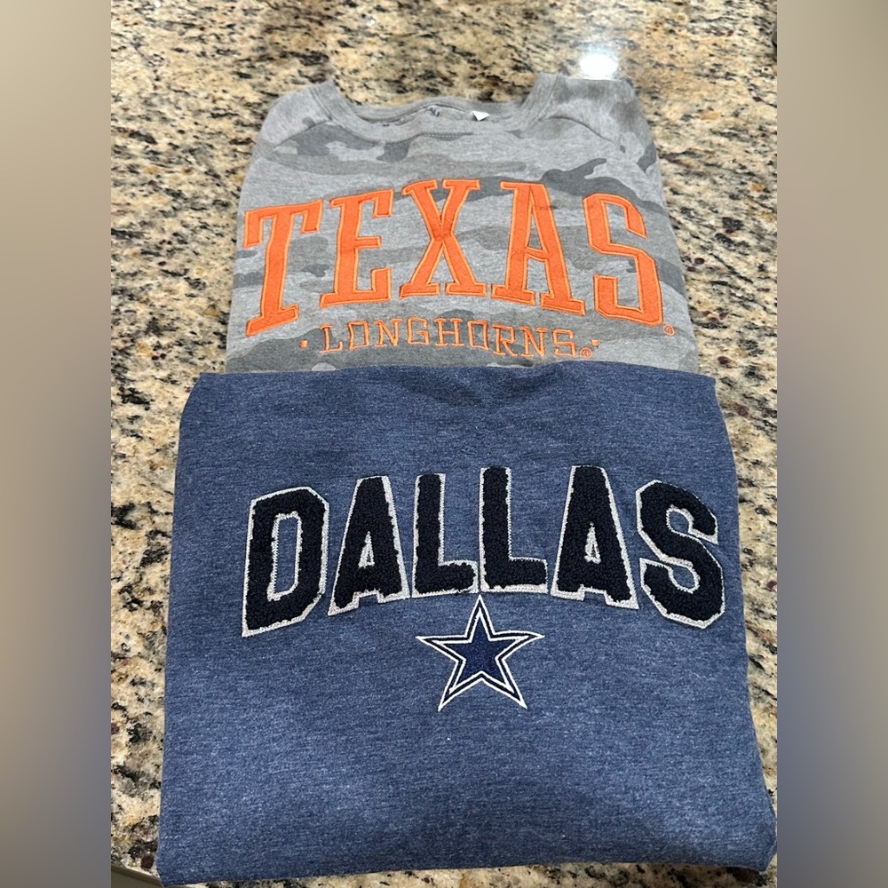 Dallas and Texas Longhorns SweatShirt Set- Blue and Gray